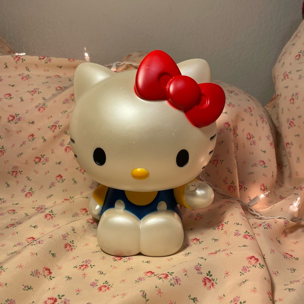 Hello Kitty Piggy Bank